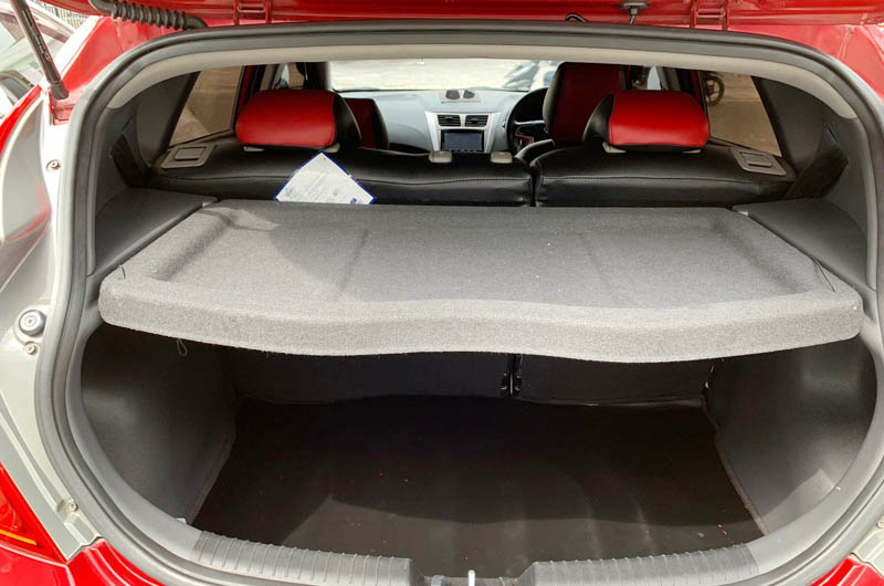 Hyundai Hyundai Grand Avega GL 1.5 M/T 2014 RIAU