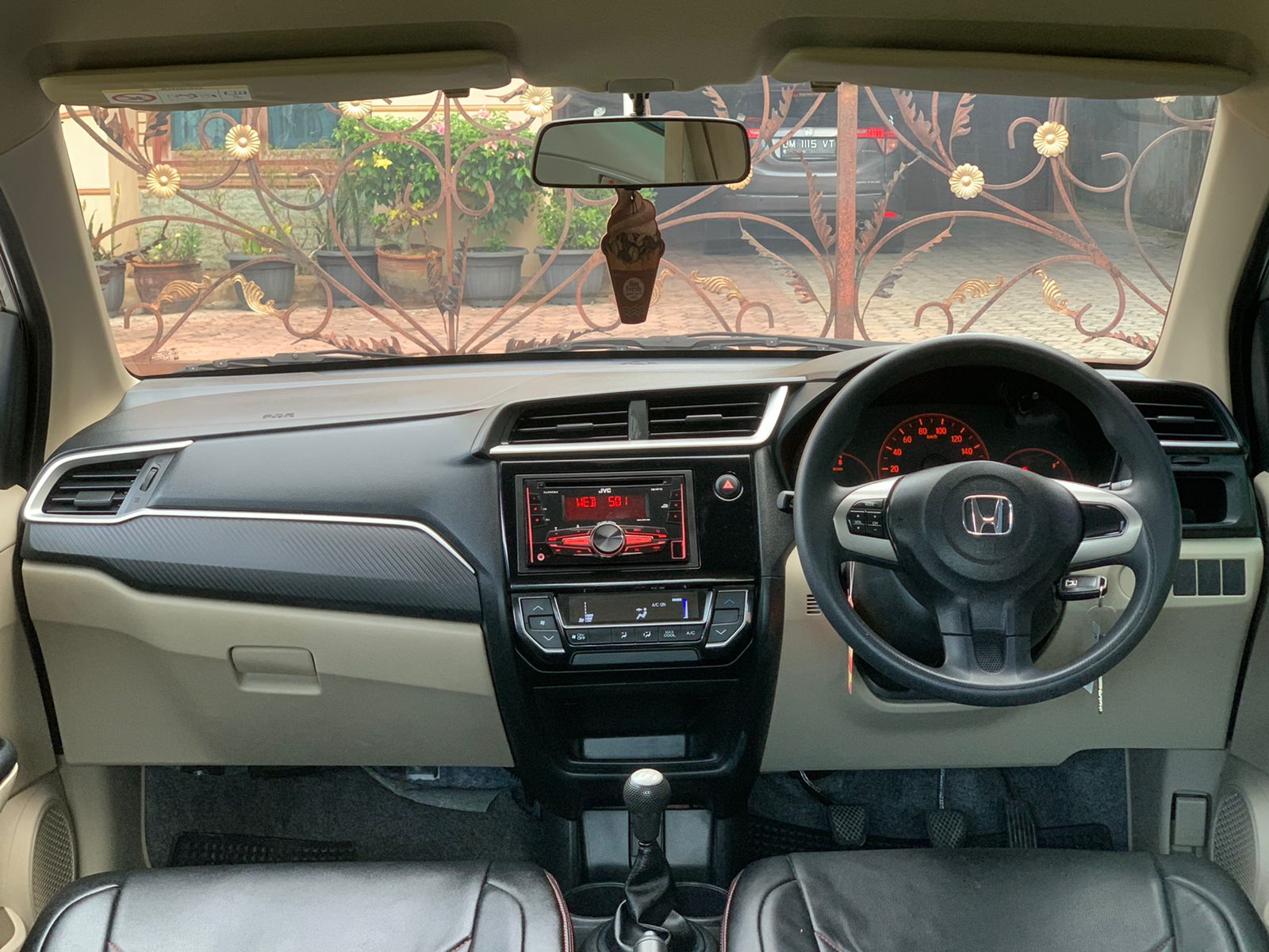 Honda Dijual Honda Brio Satya E M/T 2017 RIAU