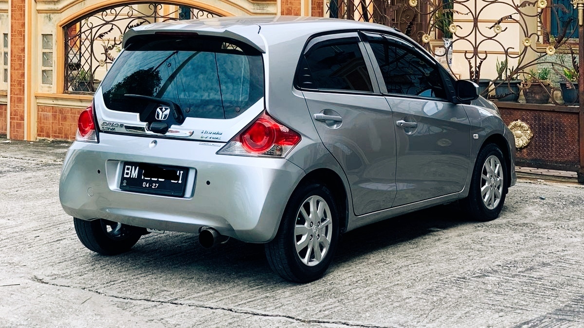 Honda Dijual Honda Brio Satya E M/T 2017 RIAU