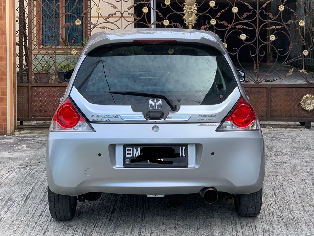 Honda Dijual Honda Brio Satya E M/T 2017 RIAU