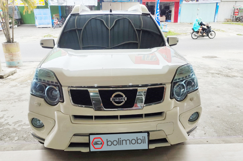 Nissan Dijual Nissan X-Trail XT Matic 2011 RIAU