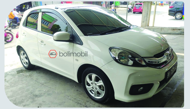 2017 Brio E MT 2017 Satya E MT